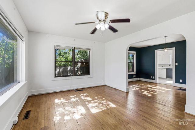 2034 S Broxon, Boise, ID 83705