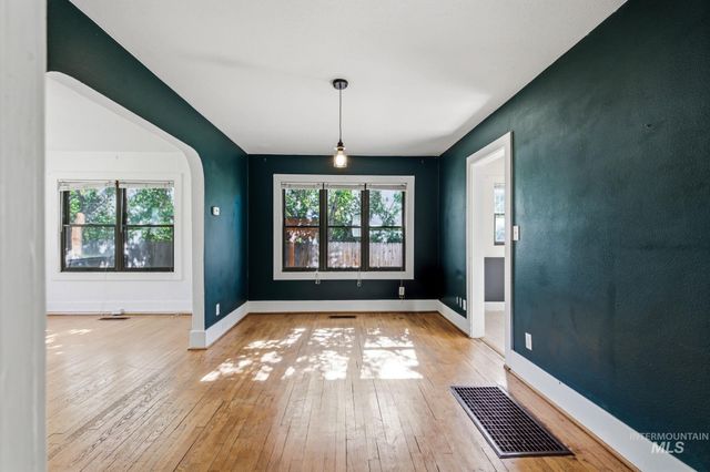2034 S Broxon, Boise, ID 83705