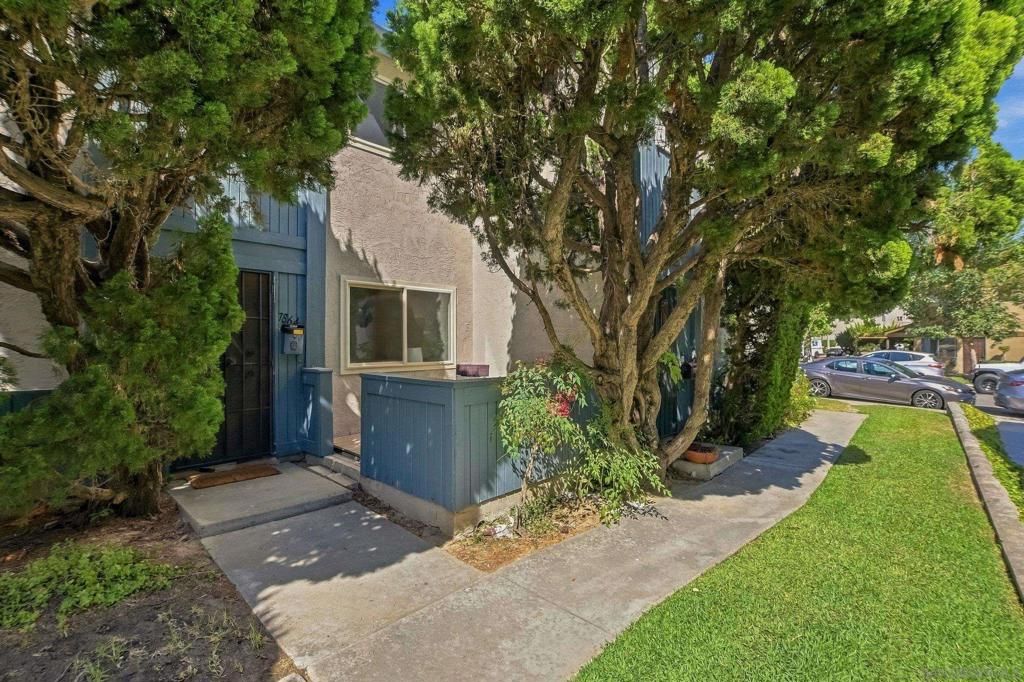 7864 Camino Raposa, San Diego, CA 92122 — photo 3
