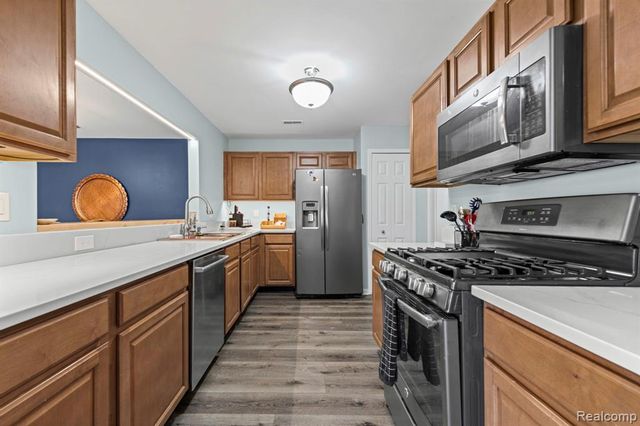 16789 Carriage Way, Northville, MI 48168