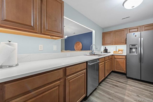 16789 Carriage Way, Northville, MI 48168