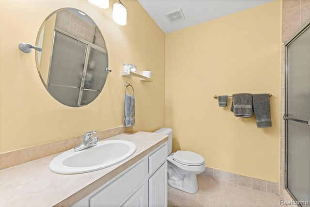 16789 Carriage Way, Northville, MI 48168