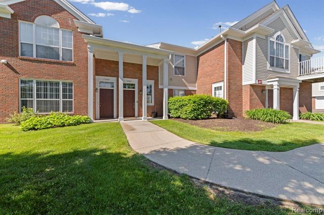 16789 Carriage Way, Northville, MI 48168