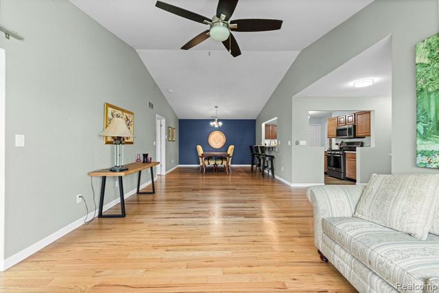 16789 Carriage Way, Northville, MI 48168