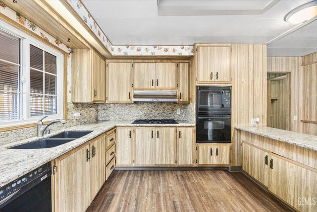 3601 S Chester Avenue 1, Bakersfield, CA 93304