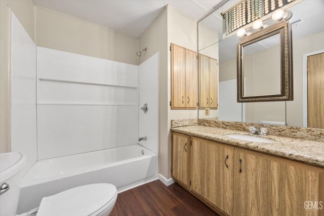 3601 S Chester Avenue 1, Bakersfield, CA 93304