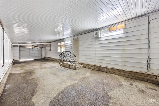 3601 S Chester Avenue 1, Bakersfield, CA 93304