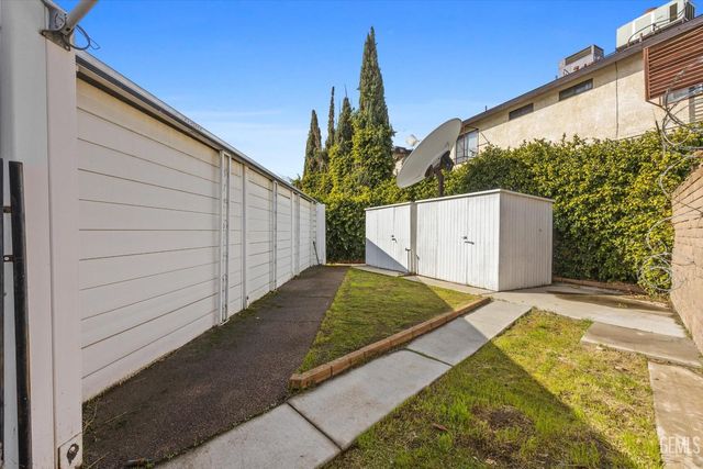 3601 S Chester Avenue 1, Bakersfield, CA 93304
