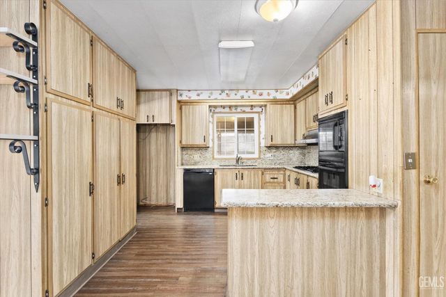 3601 S Chester Avenue 1, Bakersfield, CA 93304