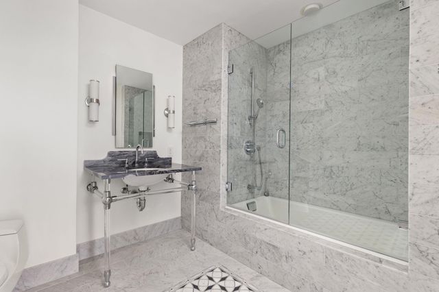 901 W 9th ST 107, Austin, TX 78703