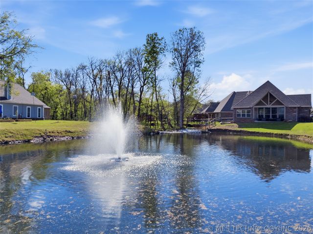 908 W Urbana Street, Broken Arrow, OK 74012