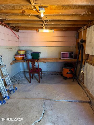 1021 NW Tonopah Avenue, Tonopah, NV 89049