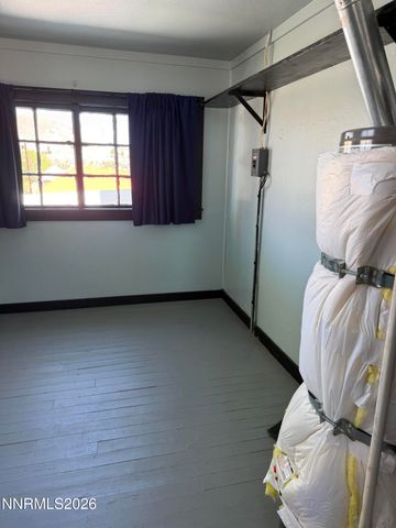 1021 NW Tonopah Avenue, Tonopah, NV 89049