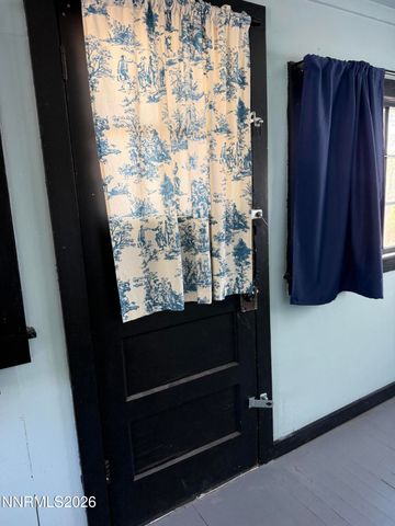 1021 NW Tonopah Avenue, Tonopah, NV 89049