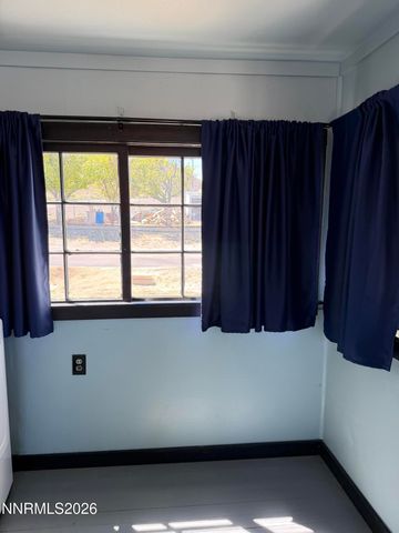 1021 NW Tonopah Avenue, Tonopah, NV 89049