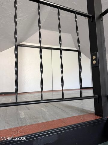 1021 NW Tonopah Avenue, Tonopah, NV 89049