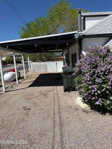 1021 NW Tonopah Avenue, Tonopah, NV 89049