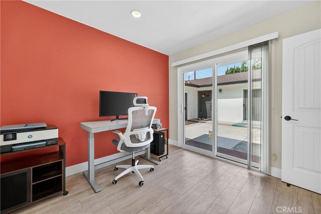 587 Sycamore Avenue, Claremont, CA 91711