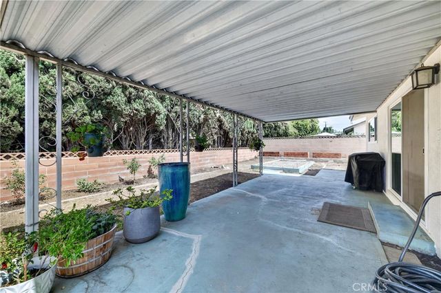587 Sycamore Avenue, Claremont, CA 91711
