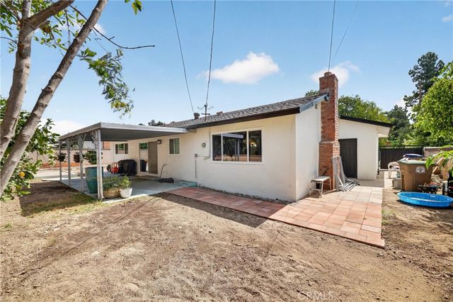 587 Sycamore Avenue, Claremont, CA 91711