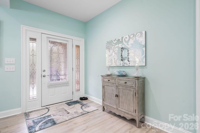 4850 Woodwinds Drive NE, Hickory, NC 28601