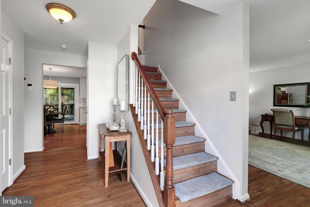 16068 HAYES LN, Woodbridge, VA 22191