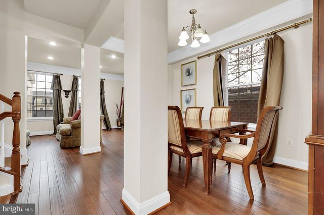 5846 DONOVAN LN, Ellicott City, MD 21043