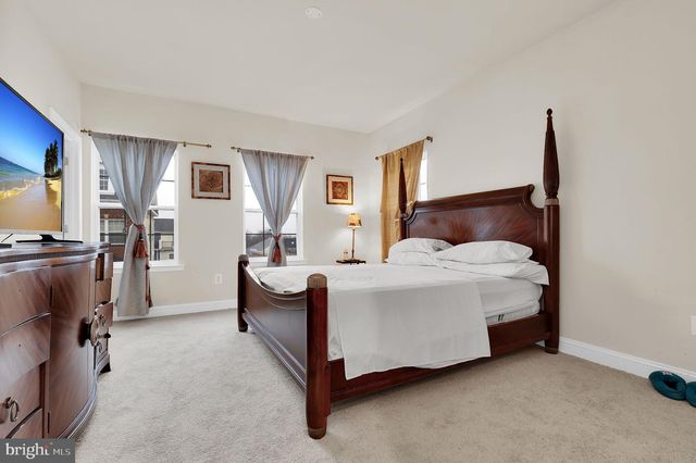 5846 DONOVAN LN, Ellicott City, MD 21043