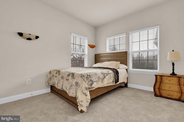 5846 DONOVAN LN, Ellicott City, MD 21043