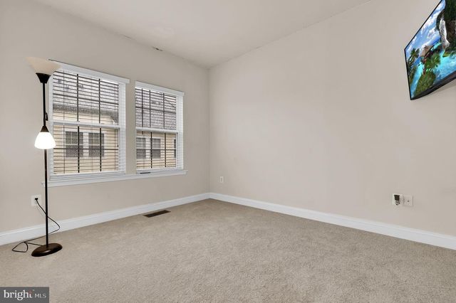 5846 DONOVAN LN, Ellicott City, MD 21043