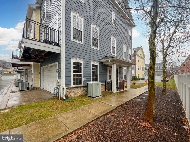 5846 DONOVAN LN, Ellicott City, MD 21043