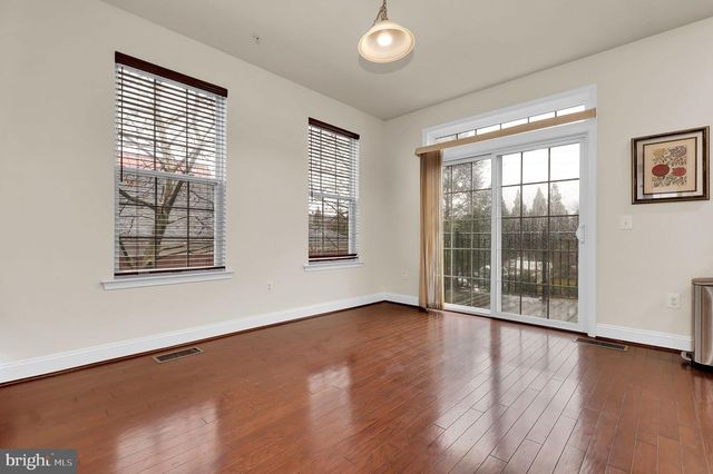 5846 DONOVAN LN, Ellicott City, MD 21043