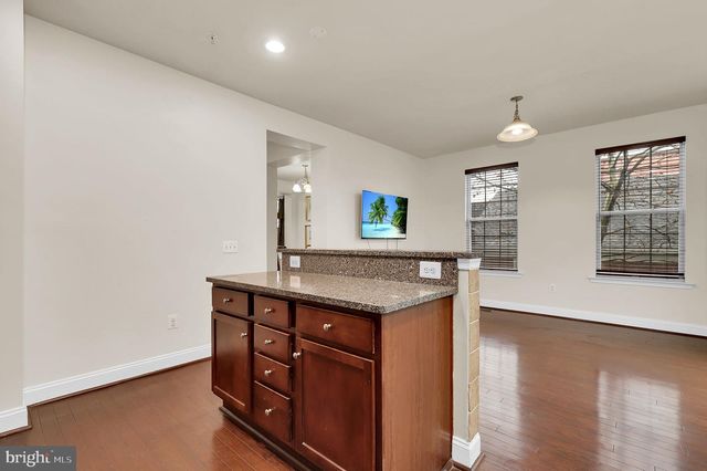 5846 DONOVAN LN, Ellicott City, MD 21043