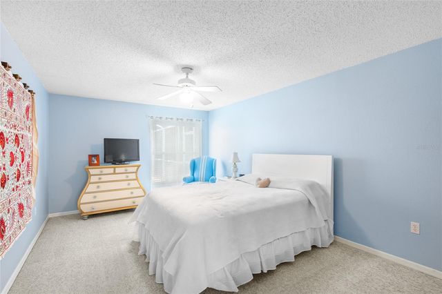 1839 QUEEN PALM DRIVE, Apopka, FL 32712