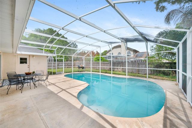 1839 QUEEN PALM DRIVE, Apopka, FL 32712