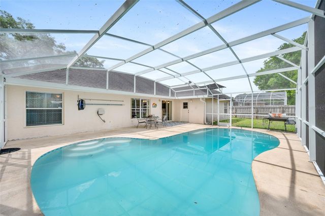 1839 QUEEN PALM DRIVE, Apopka, FL 32712