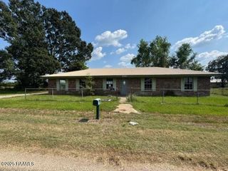 1010 Dugas Lane, St. Martinville, LA 70582