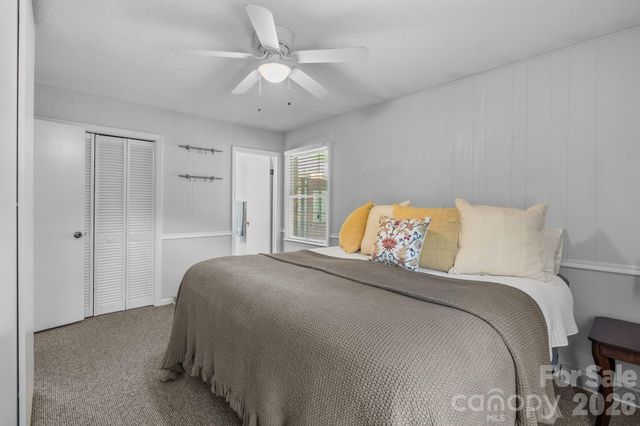 44 Green Drive, Waynesville, NC 28785