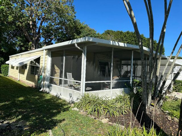 8435 E Club Road, Boca Raton, FL 33433