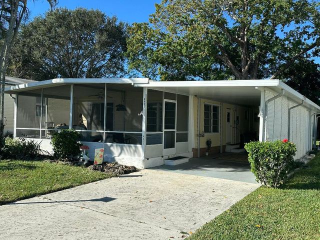 8435 E Club Road, Boca Raton, FL 33433