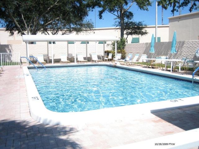 8435 E Club Road, Boca Raton, FL 33433