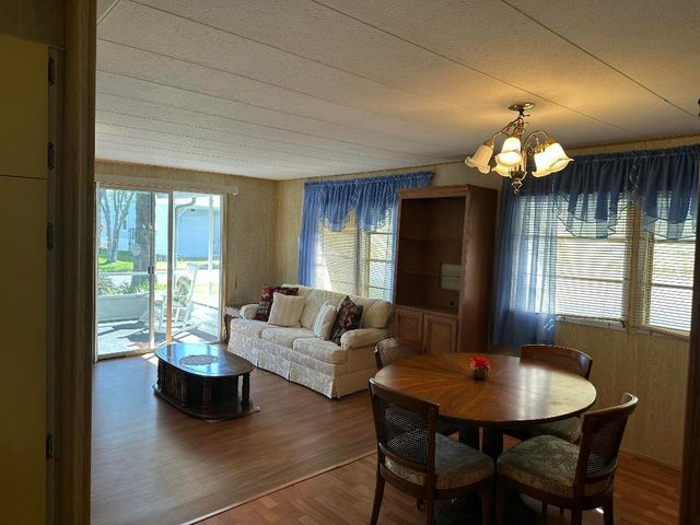 8435 E Club Road, Boca Raton, FL 33433