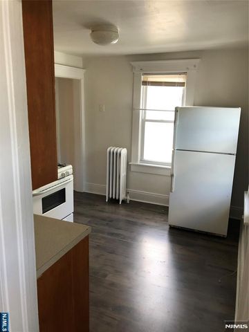 45 Diamond Bridge Avenue 2, Hawthorne, NJ 07506