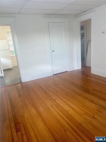 45 Diamond Bridge Avenue 2, Hawthorne, NJ 07506