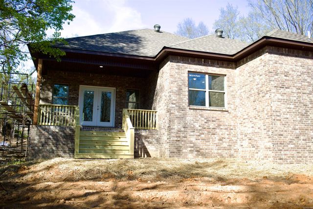 1123 E Carmichael Road, Cabot, AR 72023