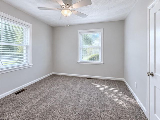 34 Byers AVE, Portsmouth, VA 23701