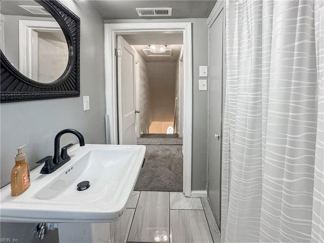 34 Byers AVE, Portsmouth, VA 23701
