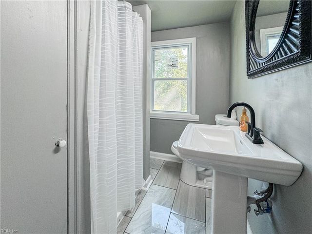 34 Byers AVE, Portsmouth, VA 23701
