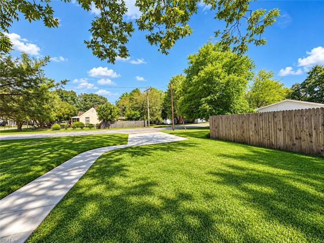 34 Byers AVE, Portsmouth, VA 23701