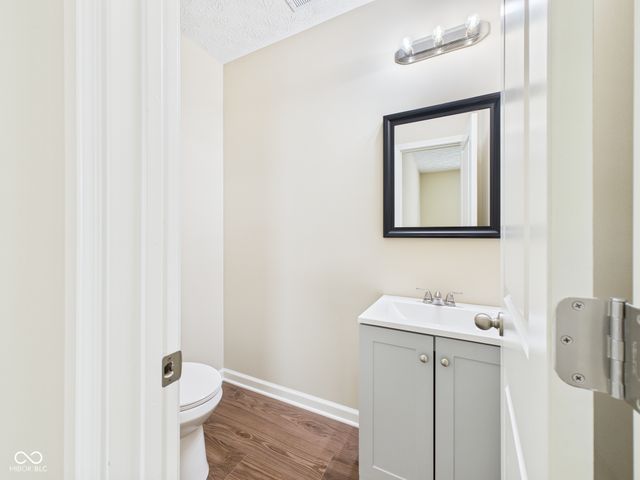 2205 Nichol Avenue, Anderson, IN 46016